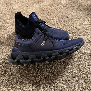 Like New… only worn 1 or 2 times.